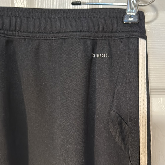 Adidas Men’s Essentials Rich Black Track Pants- Excellent Condition- Size L - Picture 8 of 10